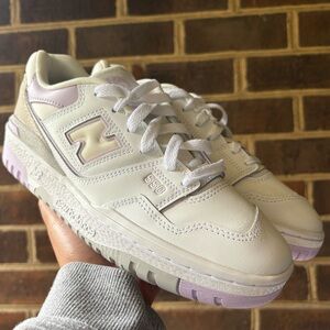 💜🤍 New Balance 550 5.5GS 7W (Big Kids size+1.5=womens size) Tried on-NWOB